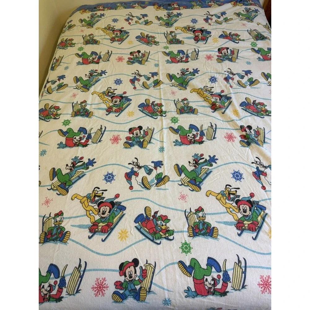 VTG 90s Disney Mickey Mouse Twin Flannel Sheet Set Winter Pluto Donald 3 piece